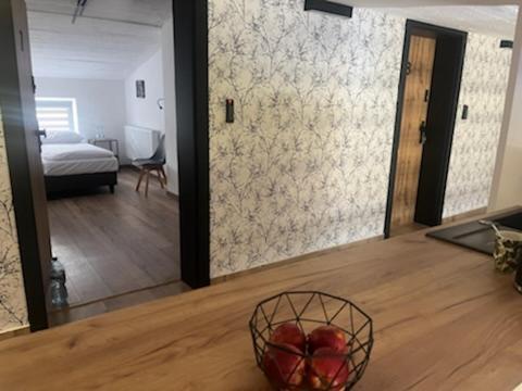 Happy 4 Aparthotel Krosno Exteriör bild